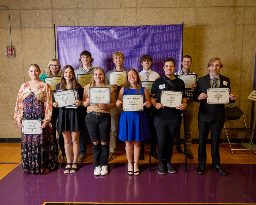 2025 agriculture scholarship recipients at the recognition night. Scholarship reception